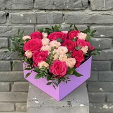 Цветочная композиция из Розы в коробке в Старожилово
