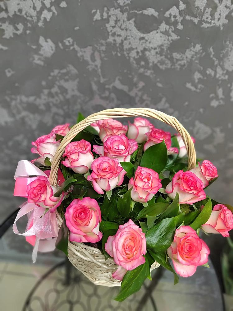 Цветочная композиция из Розы в корзине в Старожилово