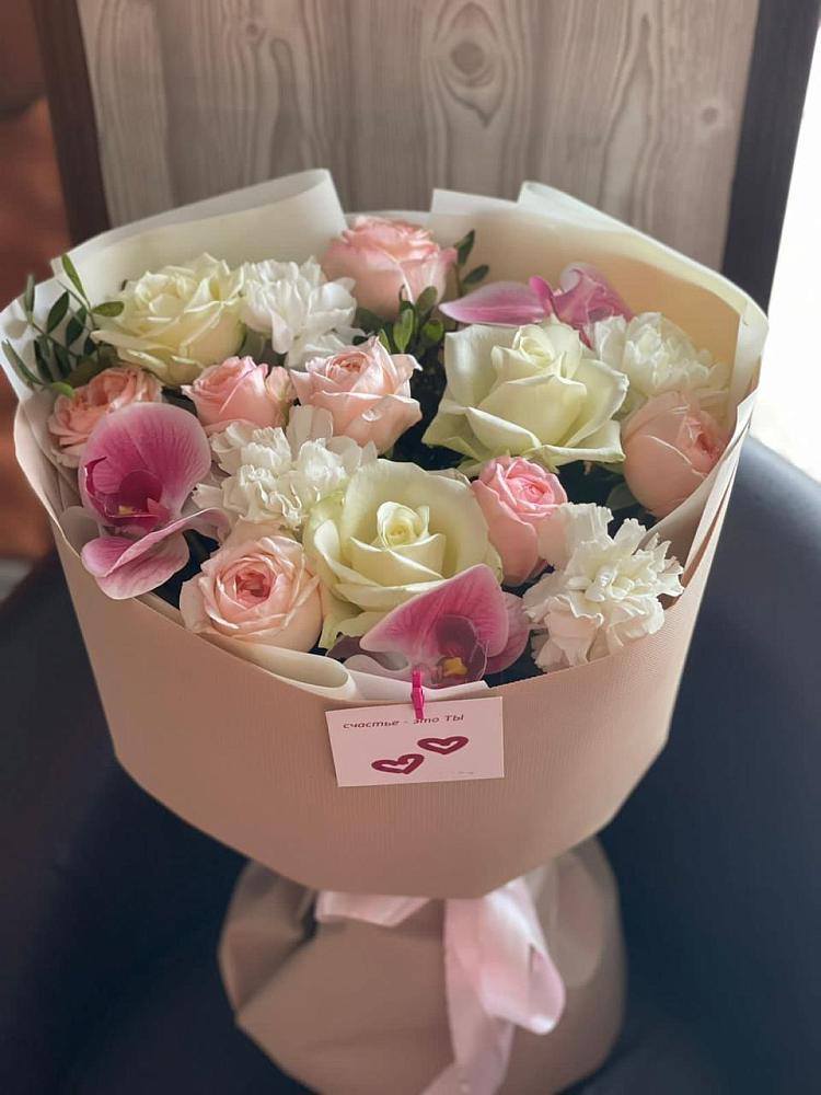 Букет цветов из: Орхидеи, Розы и Гвоздики в Старожилово