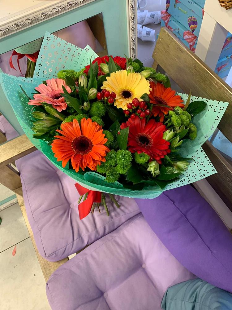 Букет цветов из: Герберы, Хризантемы и Альстромерии в Старожилово