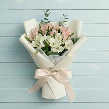 Букет цветов из:  Альстромерии #REPLACE_PRED# Старожилово