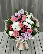 Букет цветов из:  Альстромерии, Гвоздики, Розы и Хризантемы в Старожилово